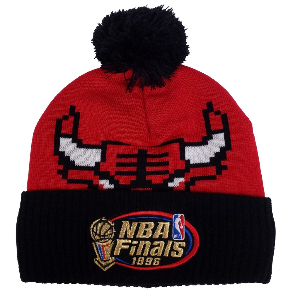 Chicago Bulls Mitchell & Ness NBA Cuff Knit Hat‎ Pom Cap 3D Logo 8bit Logo New